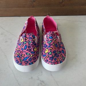 Rocket Dog Heart Shoes-Youth Size 1